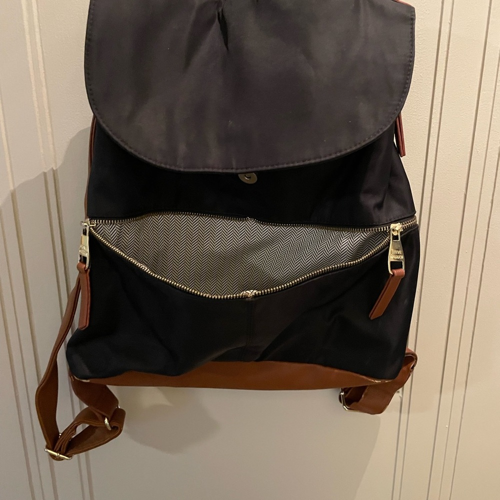 Steve Madden Backpack - Picture 4 of 4